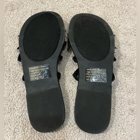 Torrid Sparkly Wide Width Slip-on Sandals - Picture 4 of 5